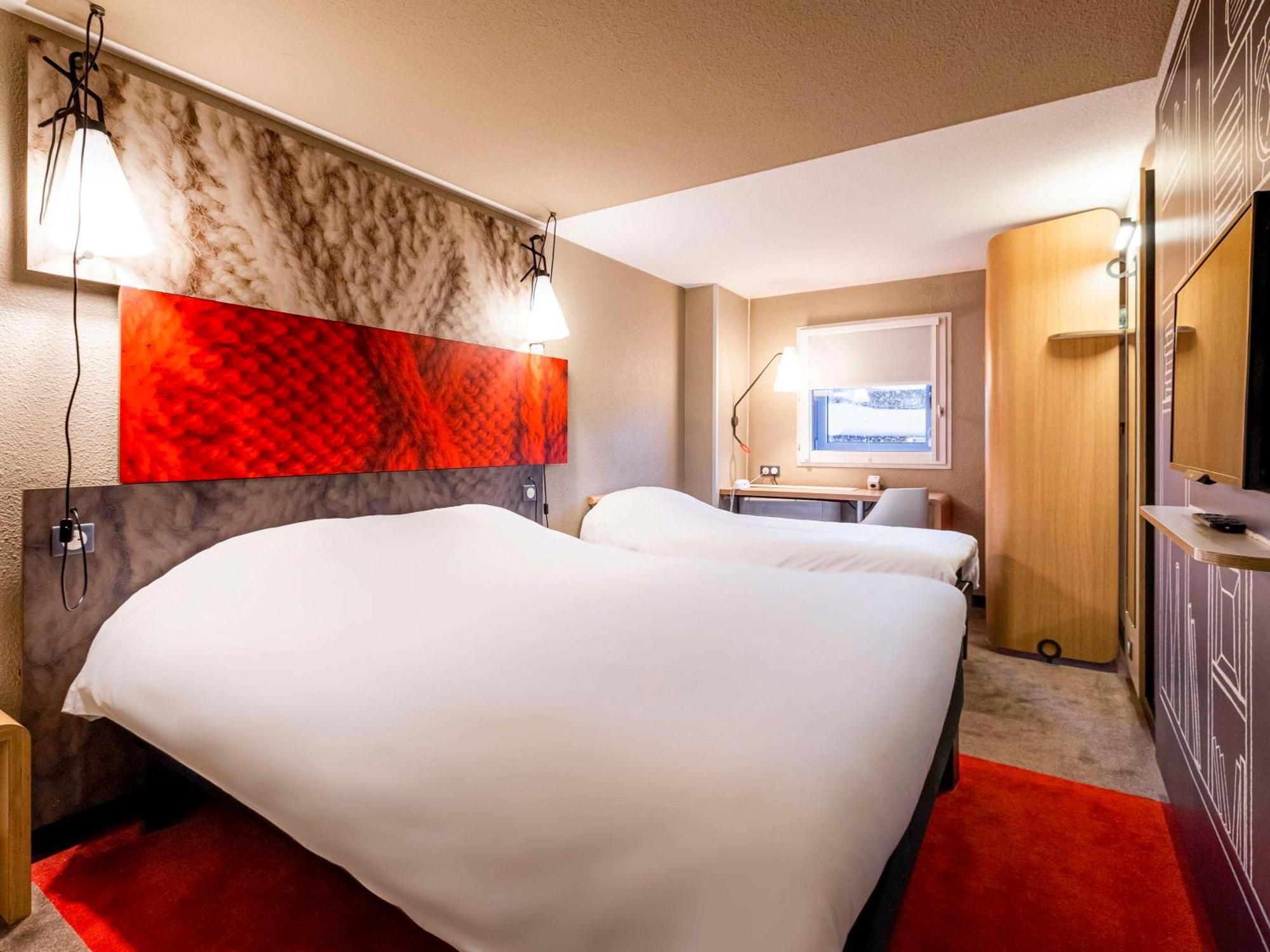 Ibis Bordeaux Centre Meriadeck Екстериор снимка