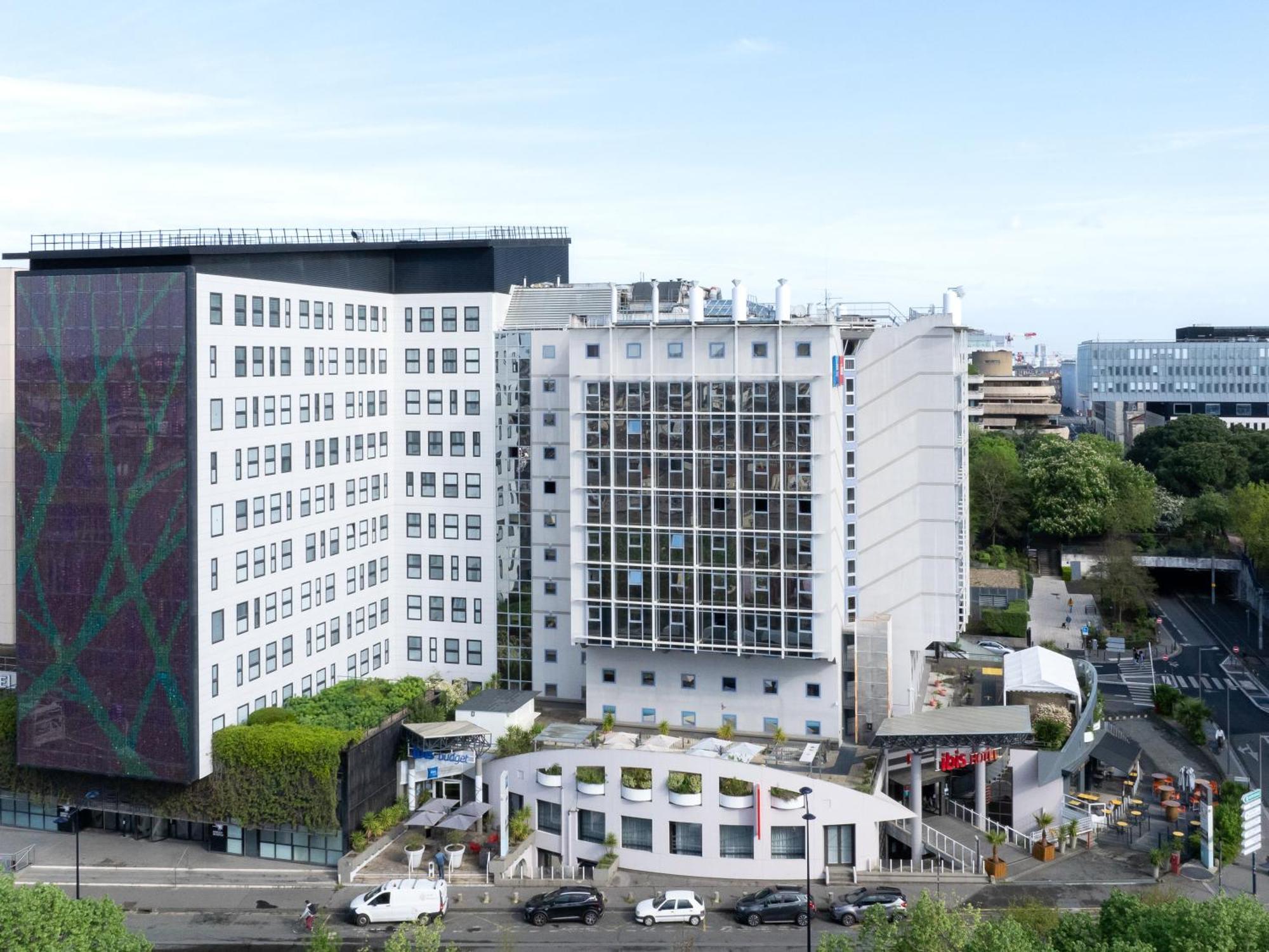 Ibis Bordeaux Centre Meriadeck Екстериор снимка